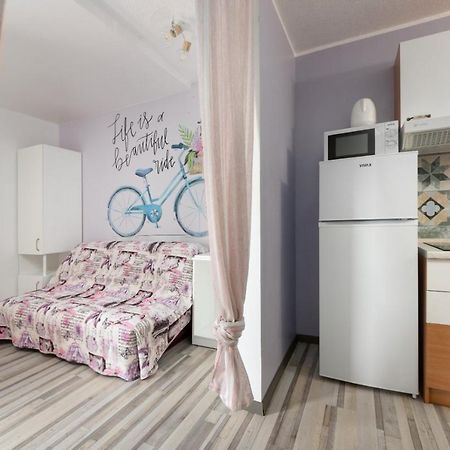 Apartments Miri فيرسار المظهر الخارجي الصورة