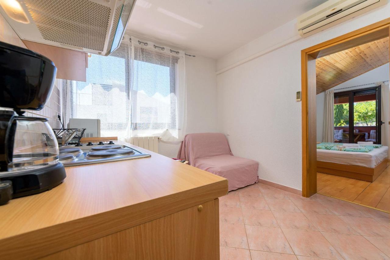 Apartments Miri فيرسار المظهر الخارجي الصورة