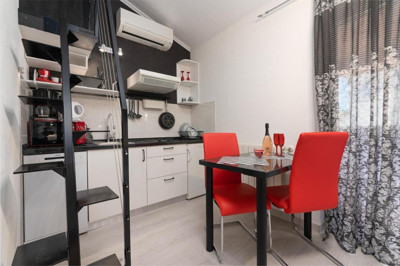 Apartments Miri فيرسار المظهر الخارجي الصورة