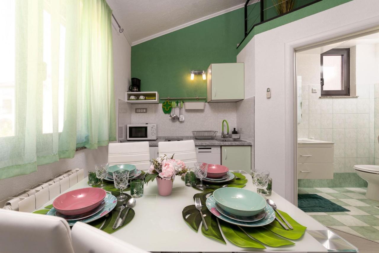 Apartments Miri فيرسار المظهر الخارجي الصورة