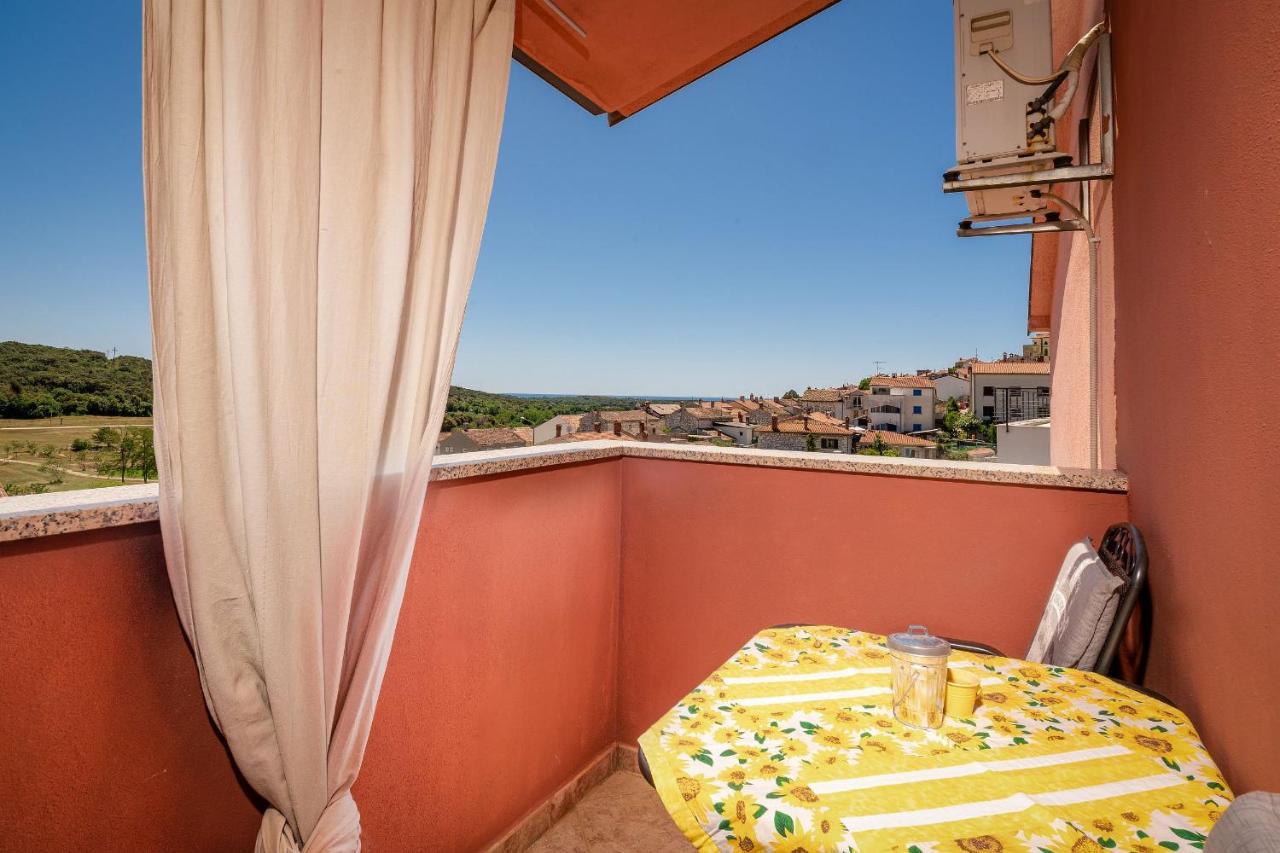 Apartments Miri فيرسار المظهر الخارجي الصورة