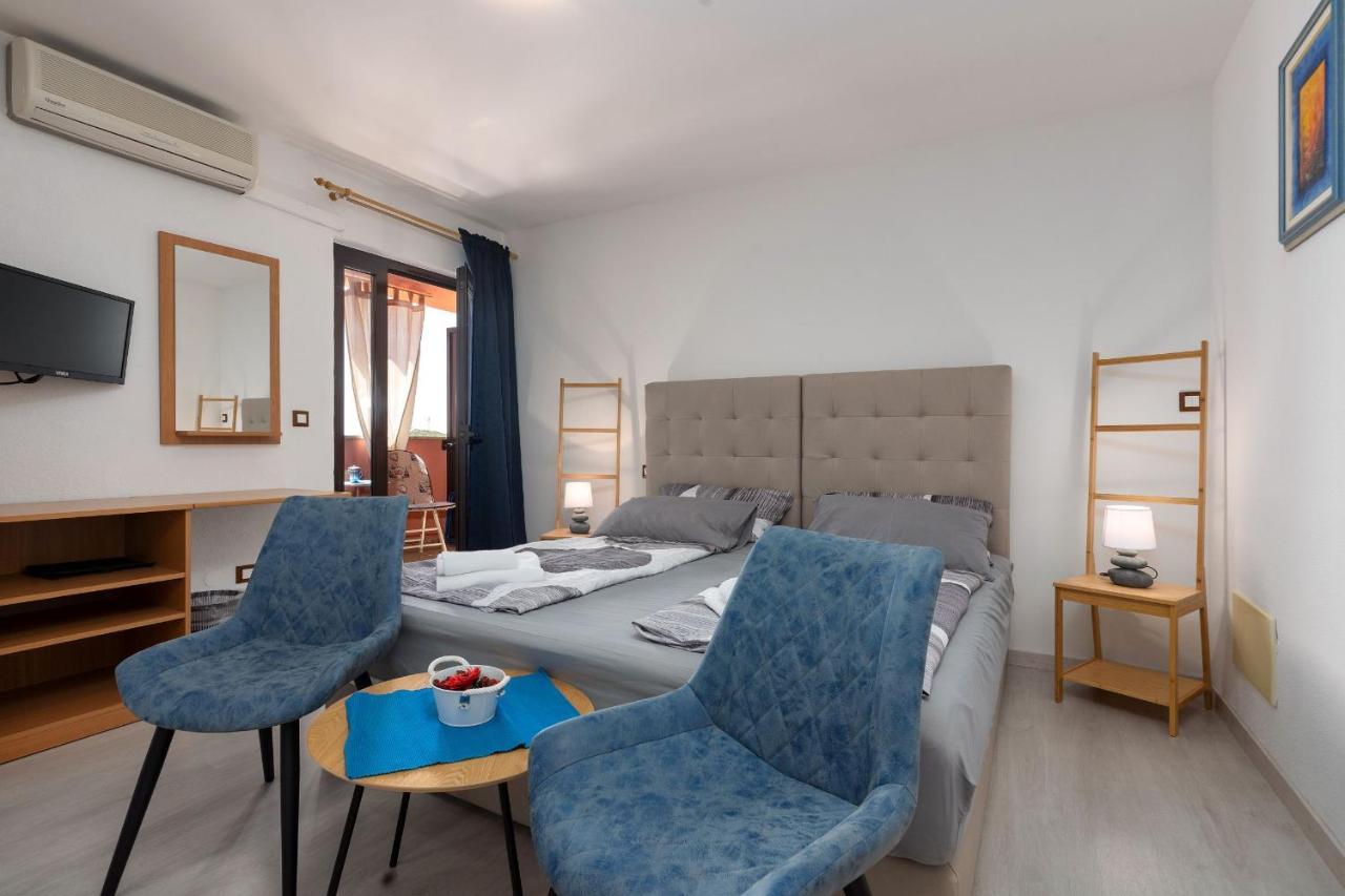 Apartments Miri فيرسار المظهر الخارجي الصورة