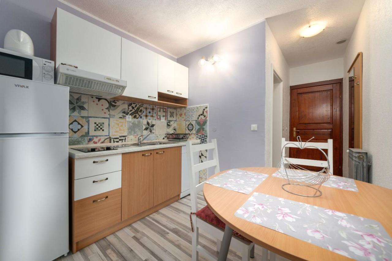Apartments Miri فيرسار المظهر الخارجي الصورة